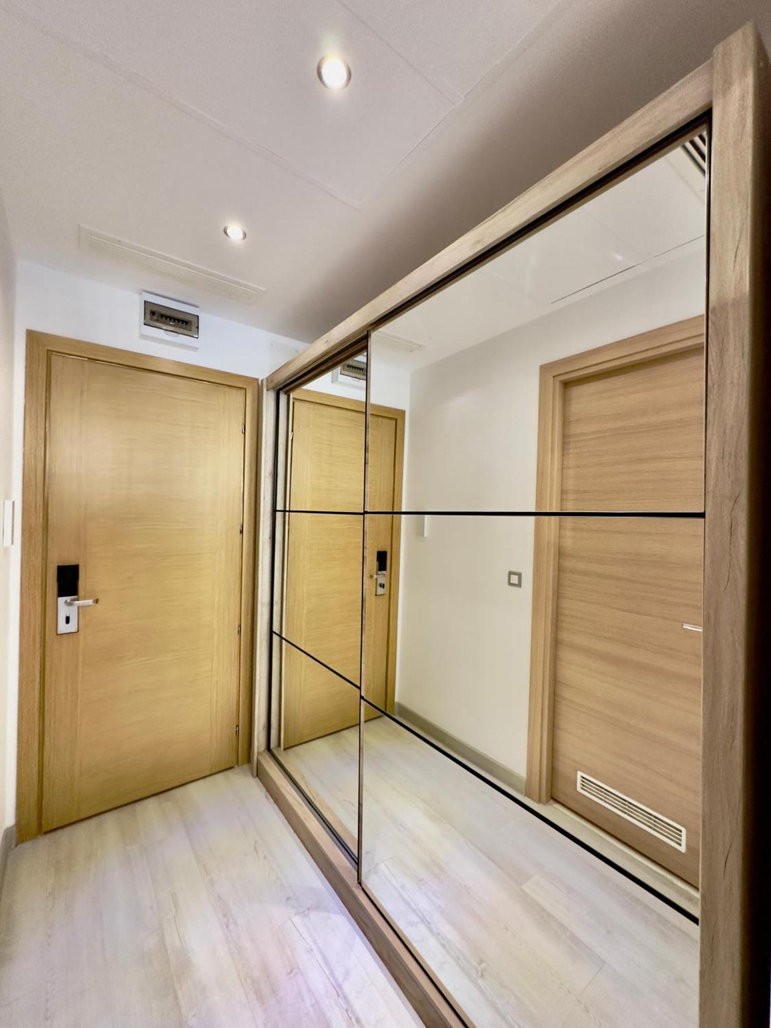 Sudului Aparthotel Бухарест Экстерьер фото