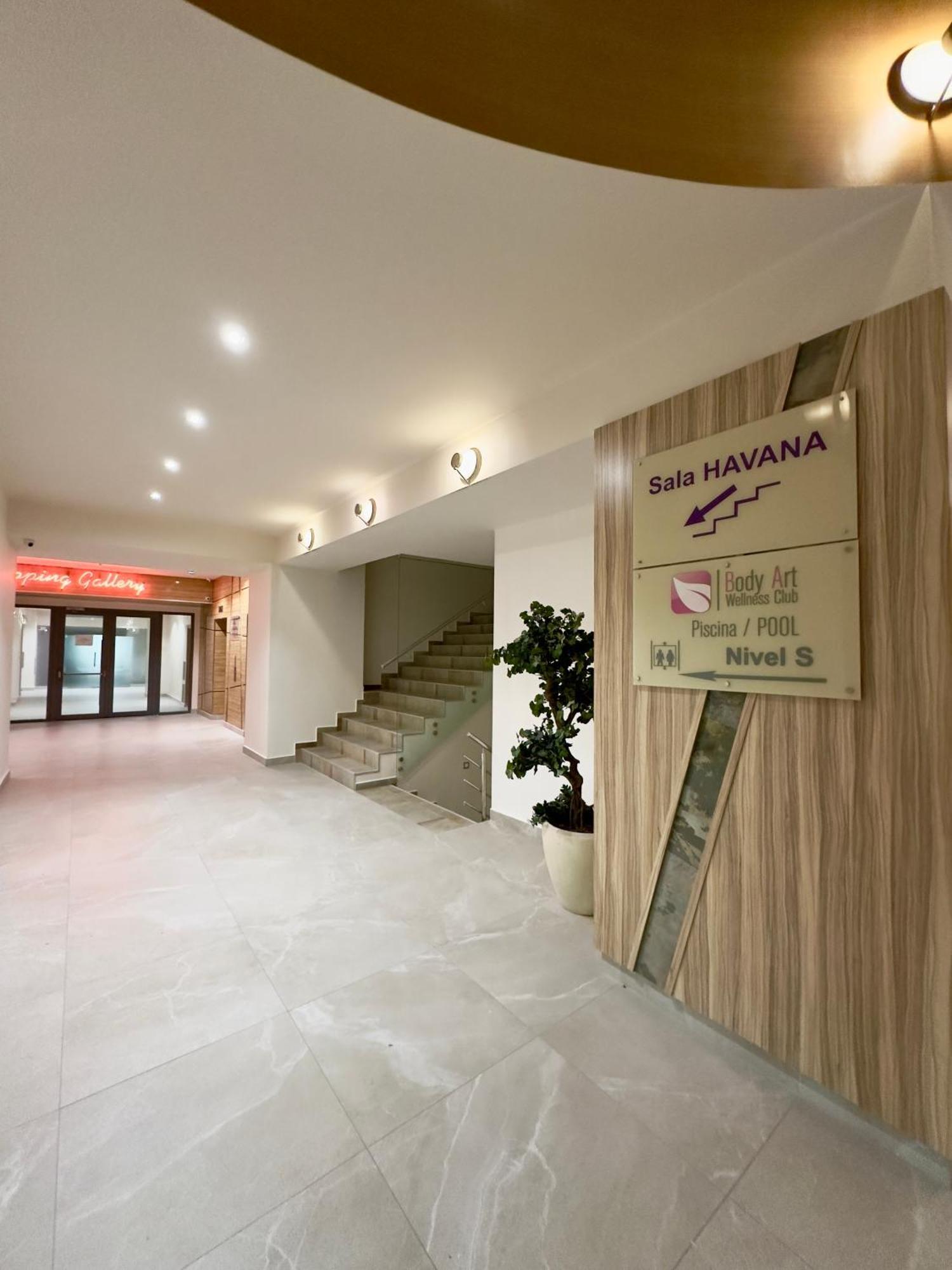 Sudului Aparthotel Бухарест Экстерьер фото
